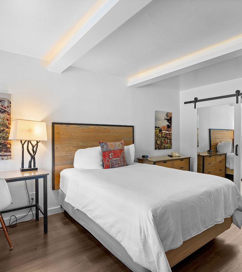 Fredericksburg Inn & Suites — photo 15 of 60