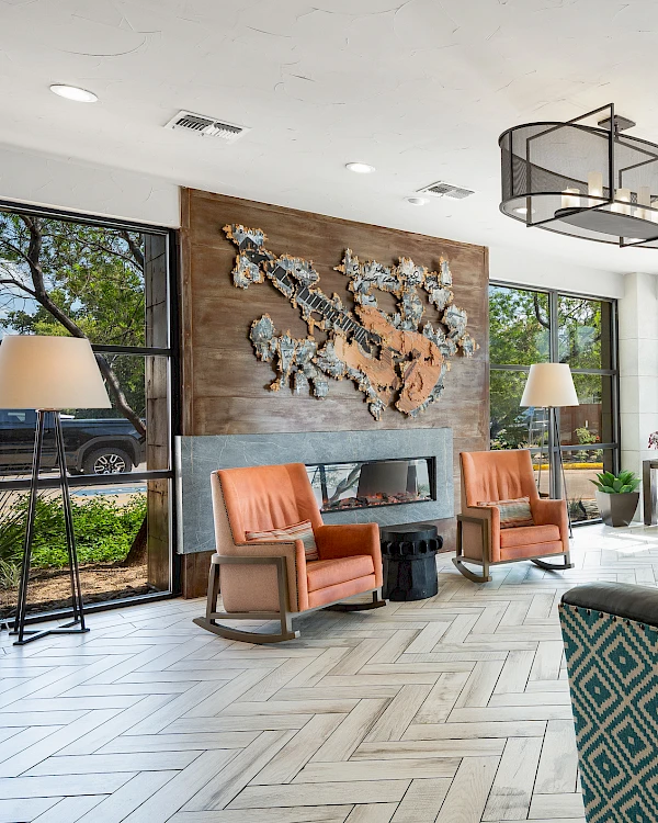 Fredericksburg Inn & Suites — 4