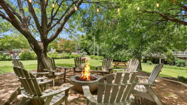 Fredericksburg Inn & Suites — photo 30 of 60