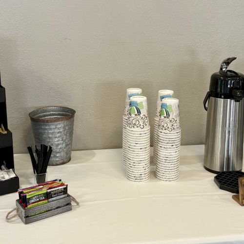 Fredericksburg Inn & Suites